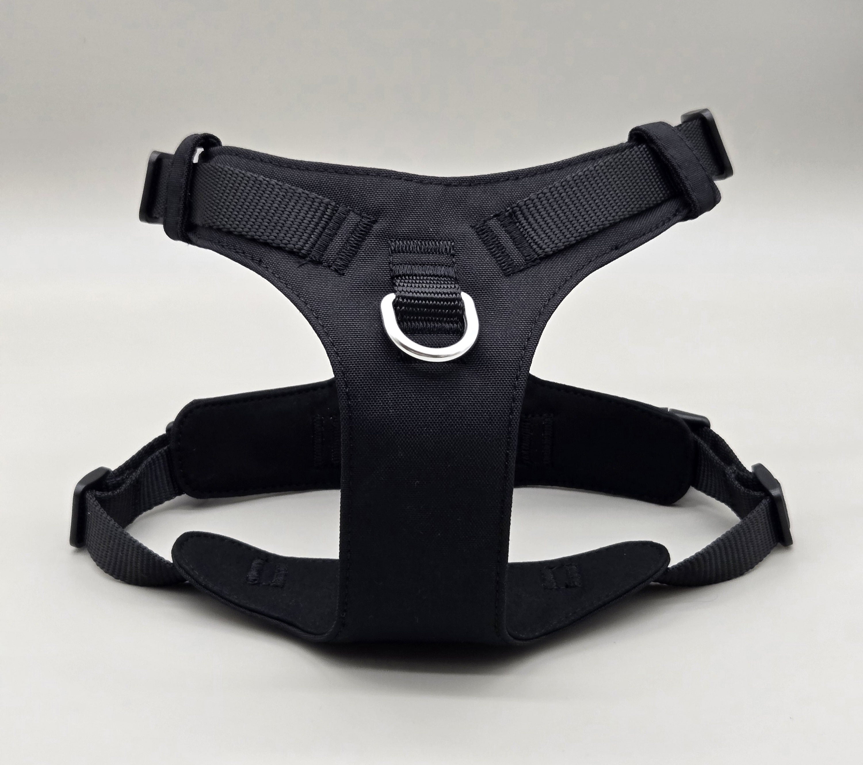 Adventure Luxe – Bold Lightweight Luxury Harness
